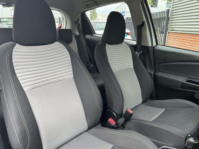 Toyota YARIS 1.5 Hybrid Active | Automaat | Lane assist | Cruise Control | Camera | Bots herkenning systeem |