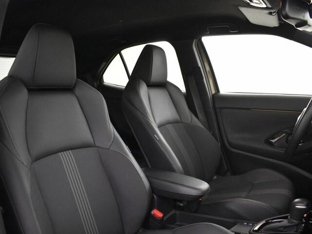 Toyota YARIS Cross 1.5 Hybrid Adventure Bi Tone | Navigatie | Parkeersensoren