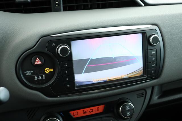 Toyota YARIS 1.0 VVT-i Trend Bi-Tone
