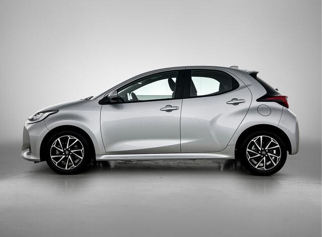 Toyota YARIS 1.5 Hybrid Active | BTW voertuig | Dealeronderhouden | Parkeersensoren |
