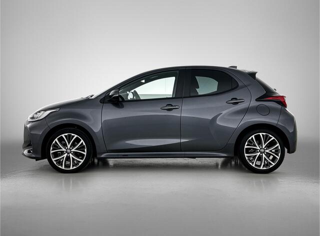 Toyota YARIS 1.5 Hybrid 130 Executive | BTW Voertuig | Stoel en stuurwielverwarming |