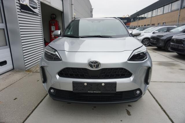 Toyota YARIS Cross 1.5 Hybrid 130 Dynamic |Navi|Carplay|PDC V+A|Dodehoek|Stoel en stuurverw.|Camera|