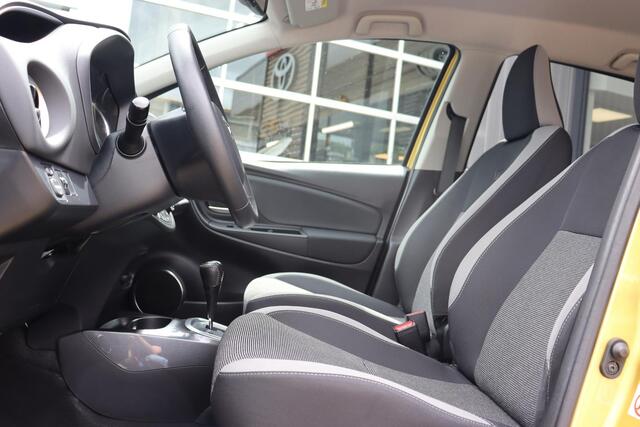 Toyota YARIS 1.5 Hybrid Y20 Exclusive Edition, Trekhaak , All Season banden
