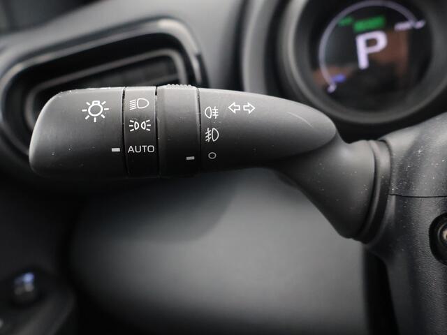 Toyota YARIS 1.5 Hybrid Dynamic NL Auto | Dealeronderhouden |