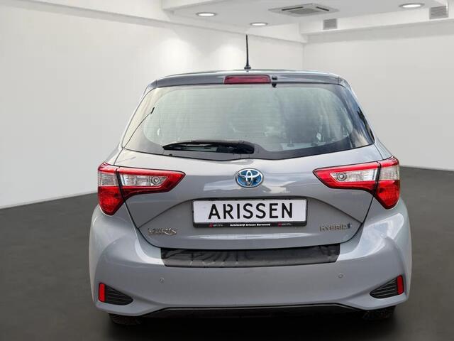 Toyota YARIS 1.5 Hybrid Active
