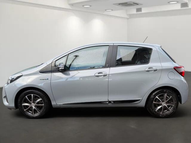 Toyota YARIS 1.5 Hybrid Active