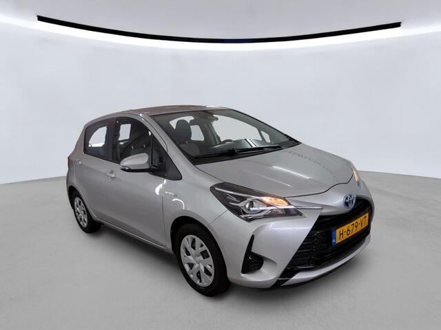 Toyota YARIS 1.5 Hybrid Active Camera Cruise Climate Control