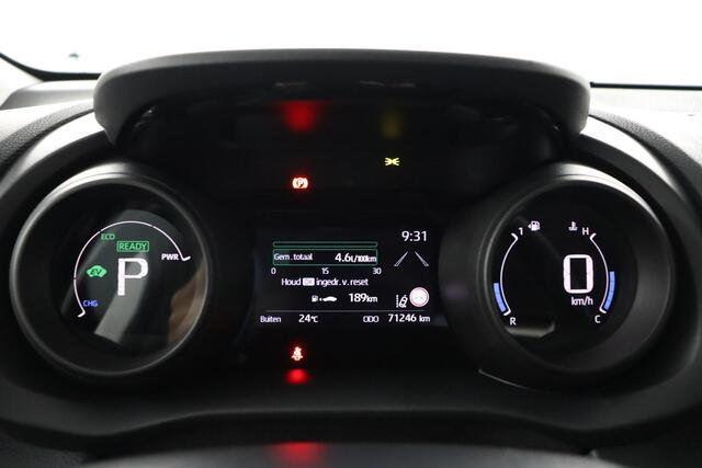 Toyota YARIS 1.5 Hybrid Dynamic | Navigatie | Apple Carplay/Android Auto | Parkeercamera |