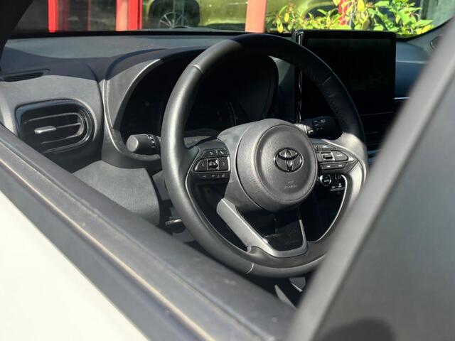 Toyota YARIS Cross 1.5 Hybrid Automaat | Stoel- en stuurverwarming