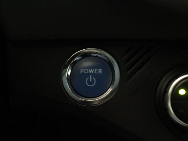 Toyota YARIS 1.5 Hybrid Dynamic - AIRCO AUTOMATISCH - ACHTERUITRIJCAMERA - CRUISE CONTROL - BLUETOOTH TELEFOONVOORBEREIDING - KEYLESS START - LEDEREN STUURWIEL