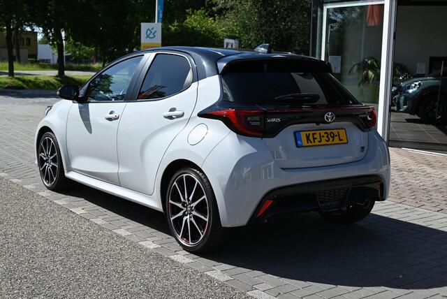 Toyota YARIS 1.5 Hybrid GR Sport
