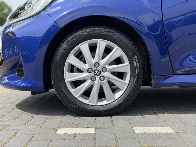 Toyota YARIS 1.5 Hybrid 115 Dynamic Plus | GEEN AFLEVERKOSTEN | Head-up dispay, Voorstoelen verwarmd, Apple/Android