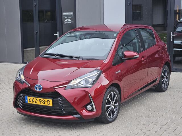 Toyota YARIS 1.5 Hybrid Design Red Navi Camera Stoelvw