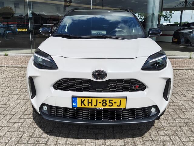 Toyota YARIS Cross 1.5 Hybrid 130 GR SPORT | Sensoren v/a | El. Achterklep | Androi