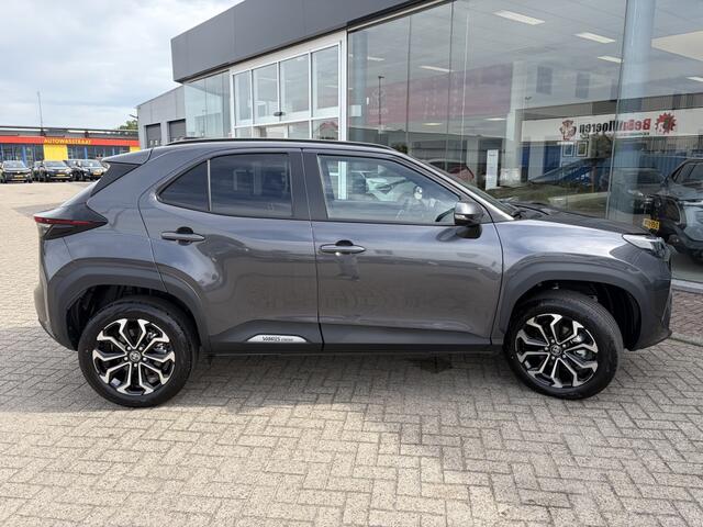 Toyota YARIS Cross 1.5 Hybrid 130 Dynamic | Comfort Pack | Sensoren v/a | Stoelverw