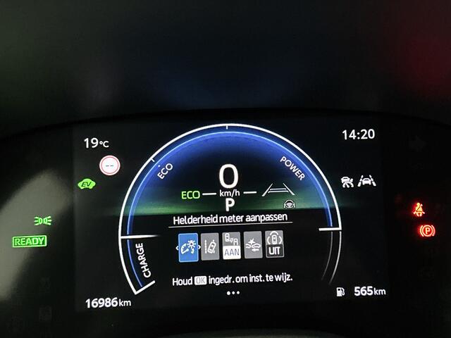 Toyota YARIS 1.5 Hybrid 115 Dynamic Comfort Pack | BTW Voertuig | Dodehoekdetectie | Stoel+stuurverwarming | Parkeersensoren Voor+Achter | Draadloze telefoonlader | Cruise Control Adaptive | Apple CarPlay/Android Auto |