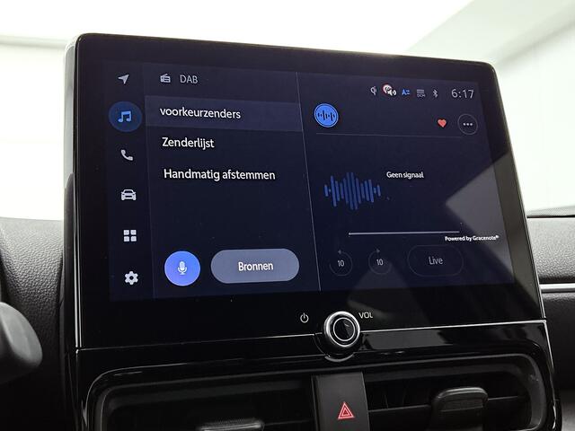Toyota YARIS Cross 1.5 Hybrid 115 Dynamic Comfort pack | BTW Voertuig | Dodehoek detectie | Stoel+Stuurverwarming | Parkeersensoren voor+achter | draadloze lader telefoon | Cruise Control Adaptive | Climate Control | Apple CarPlay/Android Auto |