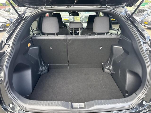 Toyota YARIS Cross 1.5 Hybrid 130 Dynamic | Comfort Pack | Apple CarPlay/Android auto | Parkeersensoren