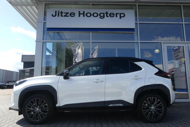 Toyota YARIS Cross 1.5 Hybrid Executive TREKHAAK AFNEEMBAAR (750KG), HUD, STOELVERWARMING, ADAPT. CRUISE, CLIMA, NAVI, CAMERA, PDC V&A, APPLE CARPLAY/ANDROID AUTO, BLIS, KEYLESS, JBL, 11.175KM