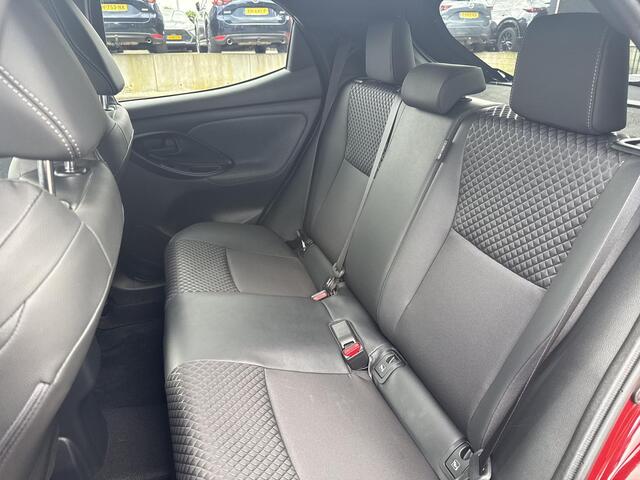 Toyota YARIS 1.5 Hybrid Executive | Apple CarPlay/android auto | Stoelverwarming