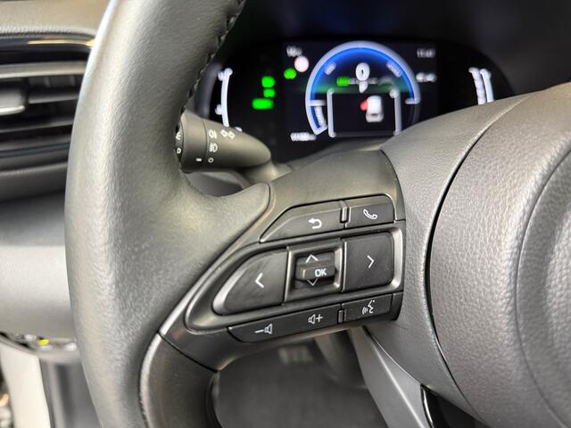 Toyota YARIS Cross 1.5 Hybrid 115 Dynamic I Stuur en Stoelverwaming I Camera I Adptive Cruise