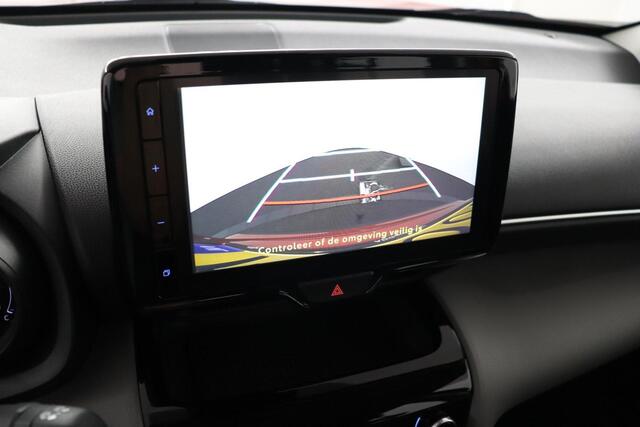 Toyota YARIS Cross 1.5 Hybrid Active | Apple Carplay/Android Auto | Trekhaak | Parkeercamera | Adaptieve Cruise Control |