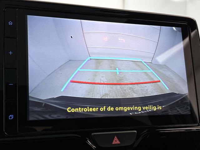 Toyota YARIS Cross 1.5 Hybrid GR Sport limited | BTW voertuig | Panoramadak | Parkeersensoren voor + achter | Cruise Control Adaptive | Apple CarPlay/Android auto | Navigatie |