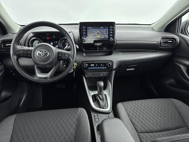 Toyota YARIS 115 Hybrid Dynamic | Navigatie | LED Verlichting | Onderweg-naar-dealer