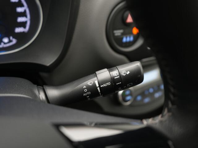 Toyota YARIS 1.5 Hybrid Aspiration | NL Auto | Dealer onderhouden | Onderweg-naar-dealer