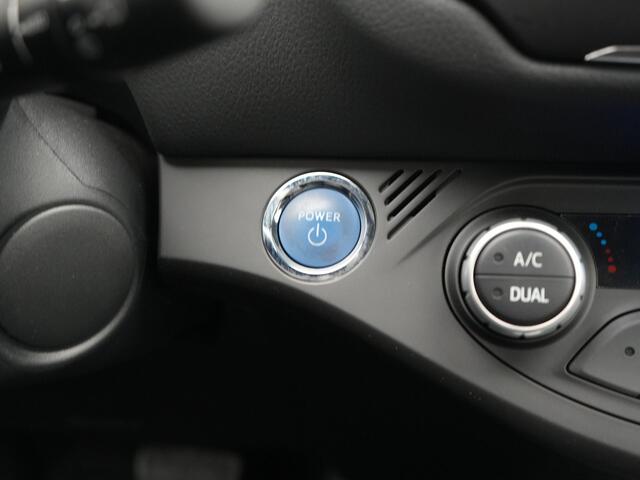 Toyota YARIS 1.5 Hybrid Executive | Dealer Onderhouden | Trekhaak | Onderweg-naar-dealer