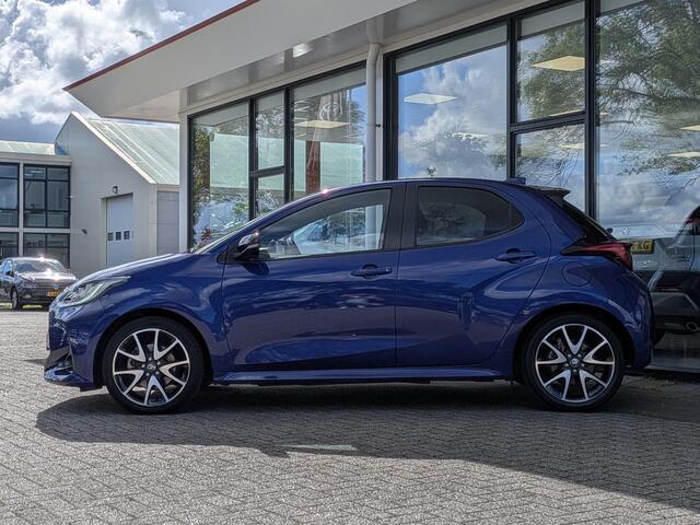 Toyota YARIS 1.5 Hybrid Executive | Trekhaak | Stoelverw. | Leer | Dodehoek | PDC V+A | Camera | Keyless | Carplay