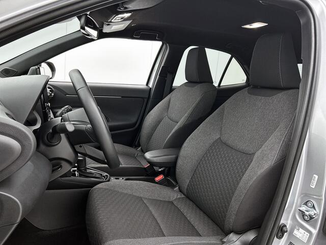 Toyota YARIS Cross 1.5 Hybrid 115 Dynamic | Voorruit-Stuur-Stoelverwarming | Parkeersensoren V+A | Onderweg-naar-dealer