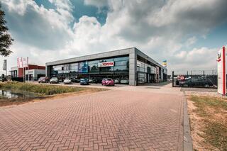 toyota-yaris-cross-1.5-hybrid-adven