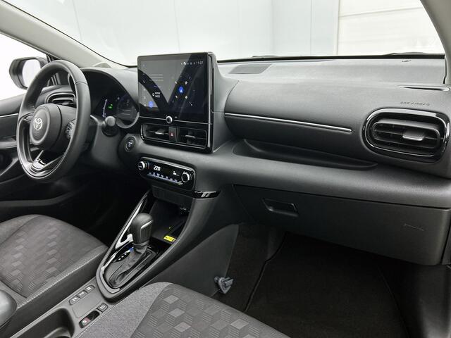 Toyota YARIS 1.5 Hybrid 115 Dynamic | NIEUW GELEVERD & ONDERHOUDEN | BTW'er | Facelift Model |