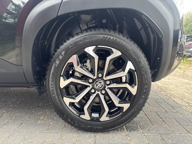 Toyota YARIS Cross 1.5 Hybrid 130 Dynamic | 06-10141018 Voor meer informatie