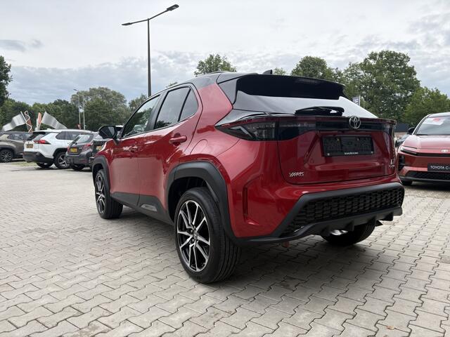 Toyota YARIS Cross 1.5 Hybrid 130 GR SPORT | Head Up | Bi-Tone