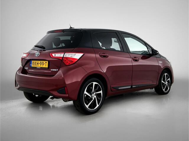 Toyota YARIS 1.5 Hybrid Bi-Tone