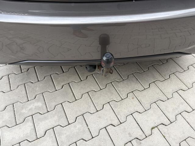 Toyota YARIS 1.5 VVT-i Aspiration | Trekhaak | All Seasons