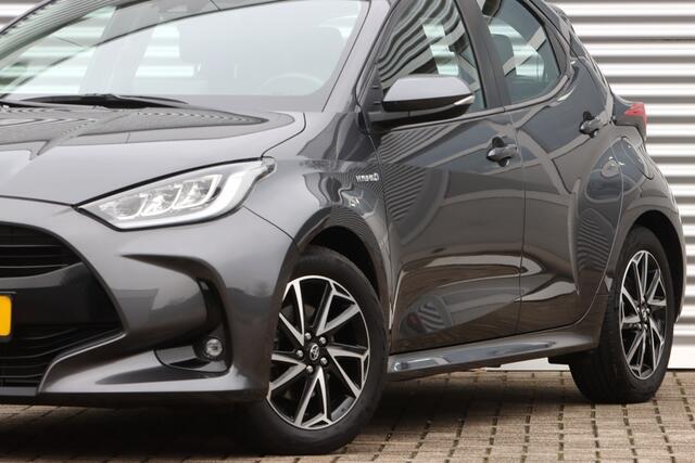 Toyota YARIS 1.5 Hybrid Dynamic Carplay / Camera / Stoel verw.