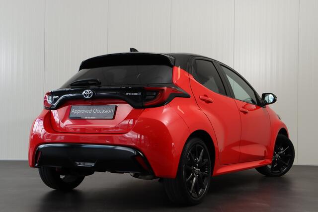 Toyota YARIS 1.5 Hybrid Launch Edition, Head Up