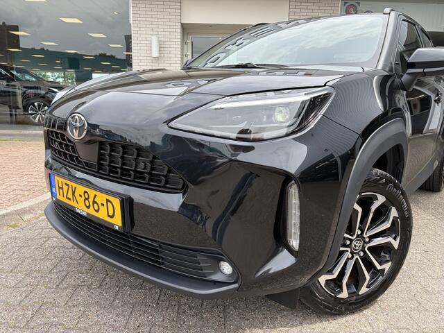 Toyota YARIS Cross 1.5 Hybrid 115 Dynamic | Sensoren v/a | Stuur + Stoelverwarming