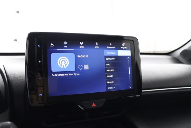 Toyota YARIS Cross 1.5 VVT-I First Edition | Trekhaak | Apple Carplay/Android Auto | Parkeercamera | Keyless |