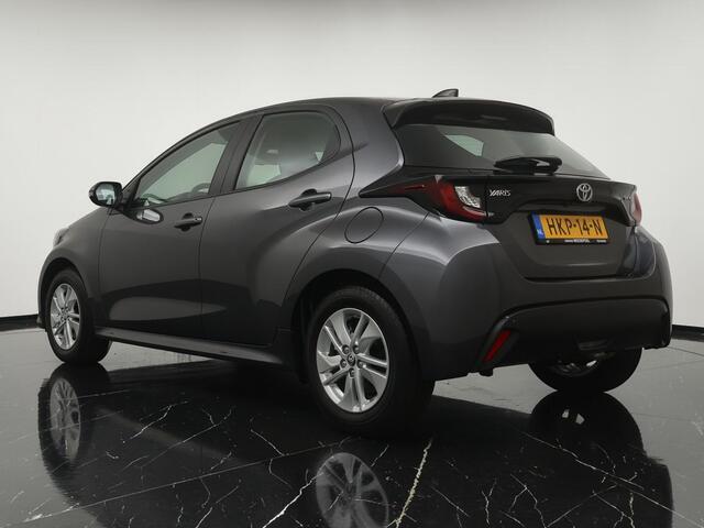 Toyota YARIS 1.5 Hybrid 115 Business - Navigatie via Apple/Android - Camera - Climate control - Adaptive cruise control - Fabrieksgarantie tot 04-2028