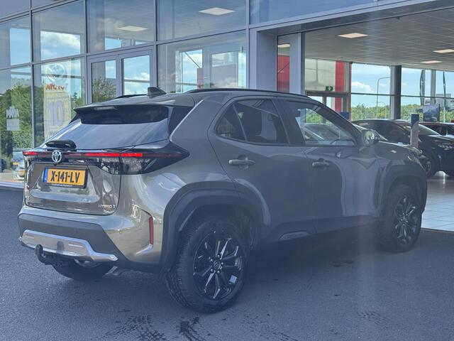 Toyota YARIS Cross 1.5 Hybrid Explore | Trekhaak | Stoelverwarming | Parkeersensoren voor + achter | Elektrische ramen | DAB