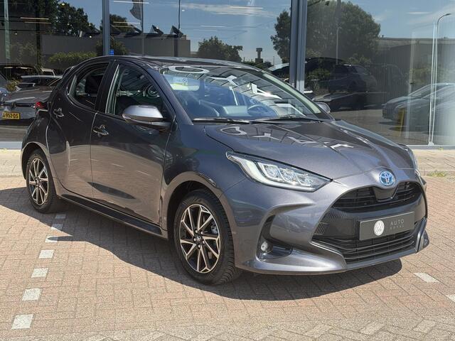Toyota YARIS 1.5 Hybrid Dynamic AUTOMAAT | LANE ASSISTENTIE | LED KOPLAMPEN | ACHTERUIT RIJ CAMERA| DAB | KEYLESS ENTRY/GO| NAVIGATIE | APPLE CAR/ANDROID| NAVIGATIE |