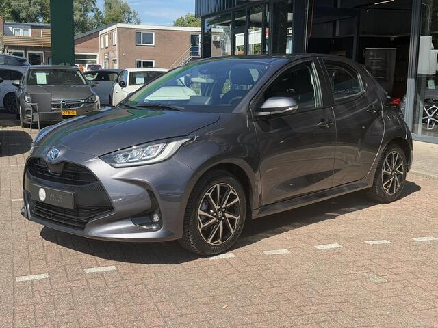 Toyota YARIS 1.5 Hybrid Dynamic AUTOMAAT | LANE ASSISTENTIE | LED KOPLAMPEN | ACHTERUIT RIJ CAMERA| DAB | KEYLESS ENTRY/GO| NAVIGATIE | APPLE CAR/ANDROID| NAVIGATIE |