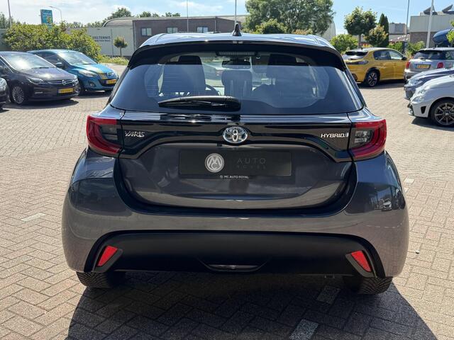 Toyota YARIS 1.5 Hybrid Dynamic AUTOMAAT | LANE ASSISTENTIE | LED KOPLAMPEN | ACHTERUIT RIJ CAMERA| DAB | KEYLESS ENTRY/GO| NAVIGATIE | APPLE CAR/ANDROID| NAVIGATIE |