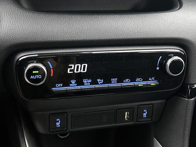 Toyota YARIS 1.5 Hybrid Dynamic | Voorstoelen verwarmd |