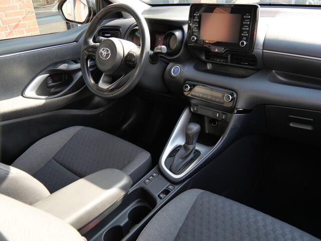 Toyota YARIS 1.5 Hybrid Dynamic
