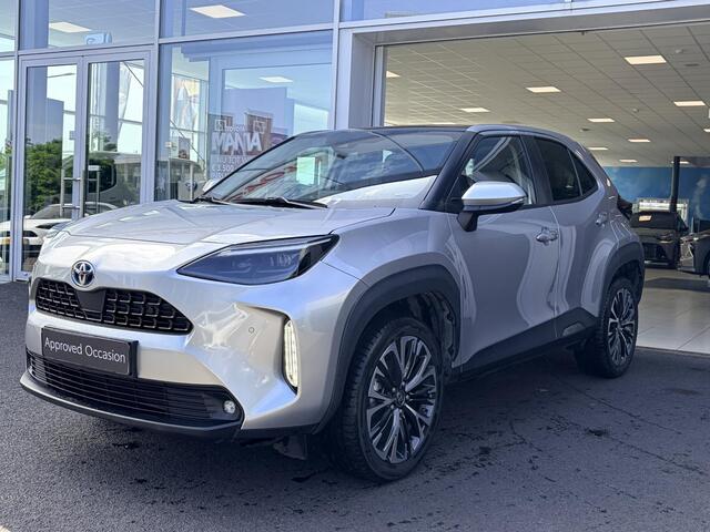 Toyota YARIS Cross 1.5 Hybrid Edition | Panoramadak | Stoelverwarming | Draadloze Telefoonoplader | V+A parkeersensoren| Achteruitrijcamera